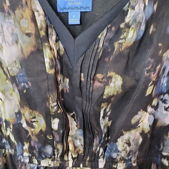 Black and White Sleeveless Sundress with V-Neck for CocktailVera Wang - Picture 8 of 15